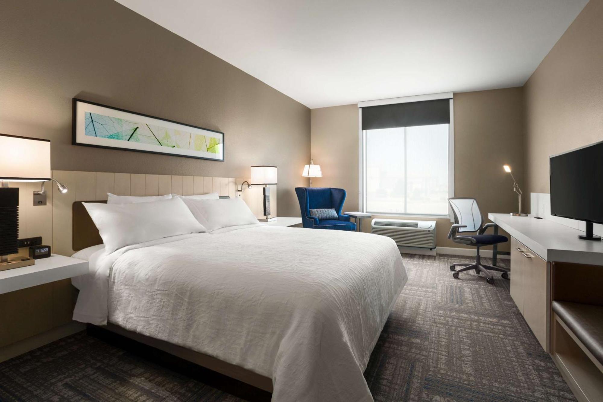 Hilton Garden Inn Houston-Baytown Exterior photo